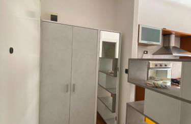 La casa di Samu - intero appartamento 2 camere più servizi - Photo 2