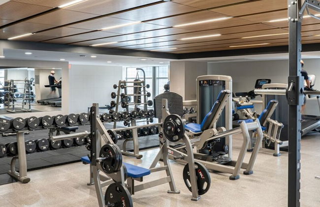 DT Upscale Corner Unit Tower Views Free Parking - Photo 25