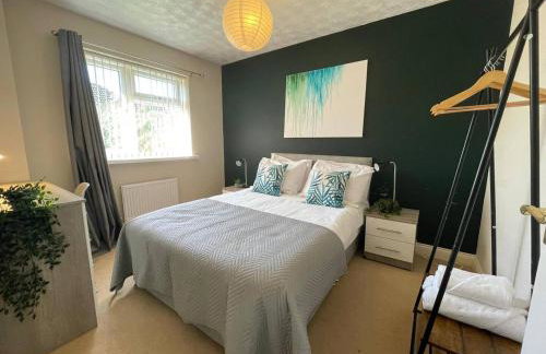 ELY House with FREE private parking - Photo 22