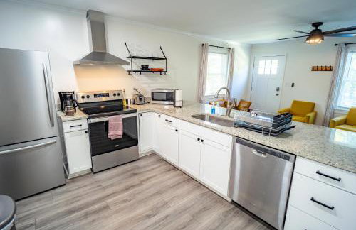 Renovated 2 Bed Walltown Home Walk to Duke! A - Foto 5