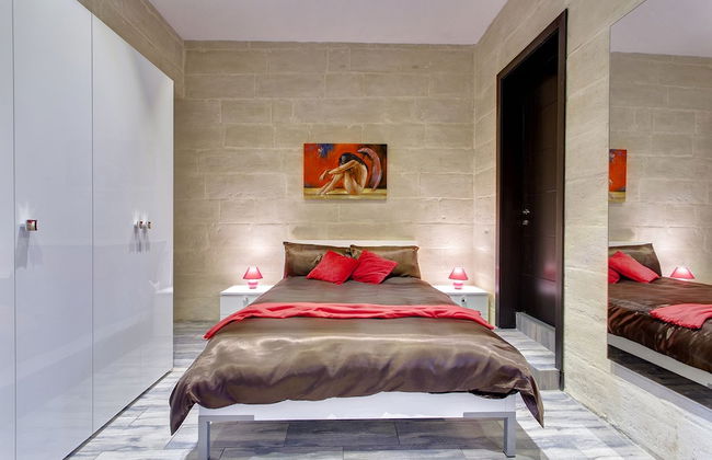 Charming Seafront House In Kalkara - Foto 3