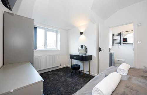 Modern 5-Bed Home EV City Centre 10 min - Foto 32