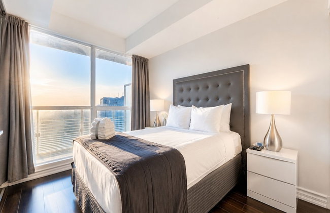 Downtown Toronto Near Sick Kids 2bedroom Sleeps 6 Balcony, 3 Tvs, Pet Friendly - Foto 3