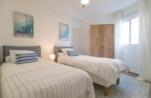 Stunning Apartment In Almuñecar - Photo 14