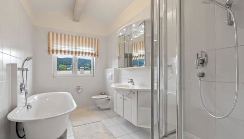 Ferienwohnung Göttle - Photo 4, towels, Shower