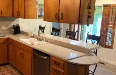 Kathryn's Corner Cottage - Gorgeous Views - Foto 12