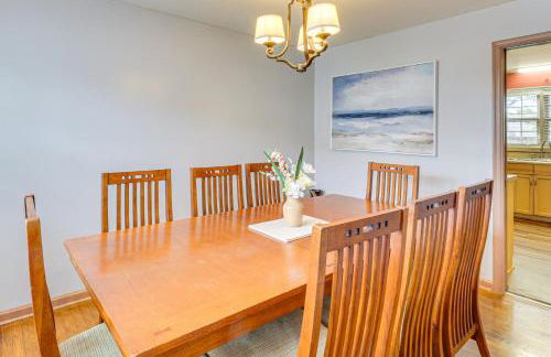 Near Beaches, Base and Bay! Hampton Home with Backyard - Foto 7