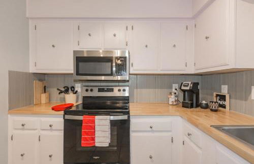 Cheerful 3 BR 2BA Home in Great Neighborhood! - Foto 19