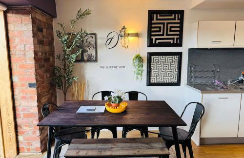 #12 Stylish Canalside Loft with Parking - Foto 46