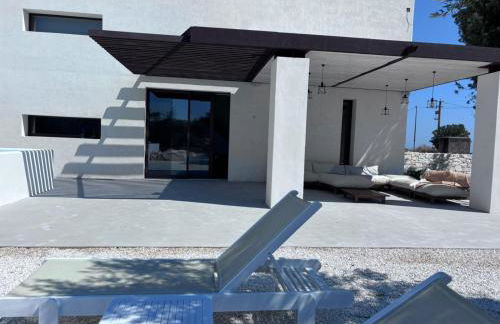 Aeneas Villa Pool & Jacuzzi al mare Torre Guaceto - Foto 43