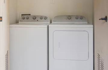 Stylish 1BR with KING Bed, Pool, Jacuzzi & Gym, Free Parking, Near UCSD - Foto 21