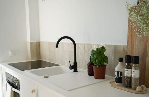 Spacious 2 Bed with Panoramic Views with Parking - Foto 9