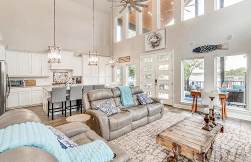 Private Dock and Yard! Modern Getaway in Mabank - Foto 6