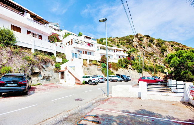 Apartment With Furnished Terrace - Photo 31