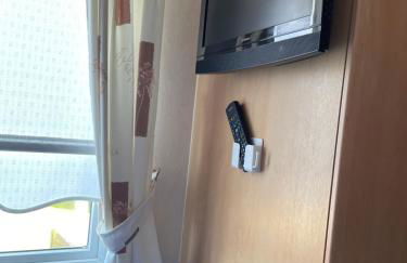 Caravan 30R on Happy Days Caravan Park Towyn - Foto 18