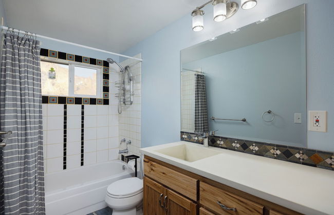 Smith Rock Base Camp Sleeps 6! - Foto 14