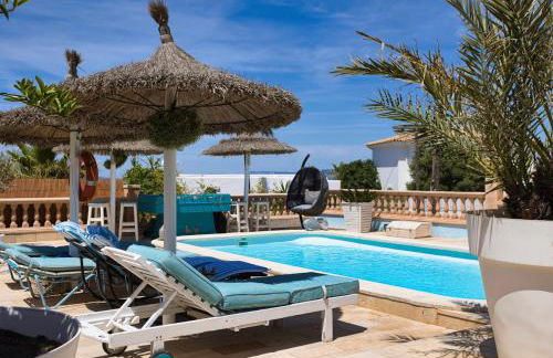 Villa in Llucmajor with Sea View and Private Pool - Foto 1