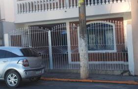 Casa da Mãe próximo a Basílica - Foto 1