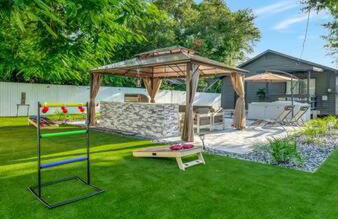 Family Fun & Backyard Oasis Hot Tub Games & BBQ - Foto 56