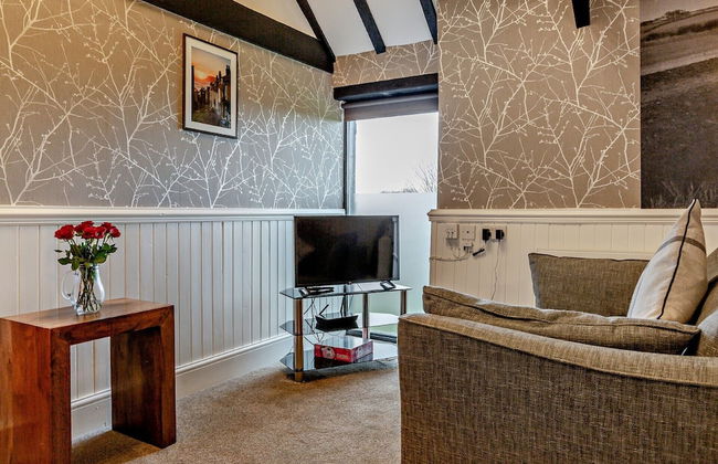 Dale View Cottages - Photo 19