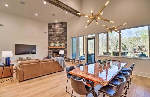 Boat Dock and Slip Riverfront Home in Heber Springs - Foto 1