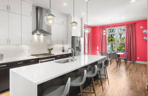 Ultimate Bach 10min to DT IG Walls Every Room - Foto 38