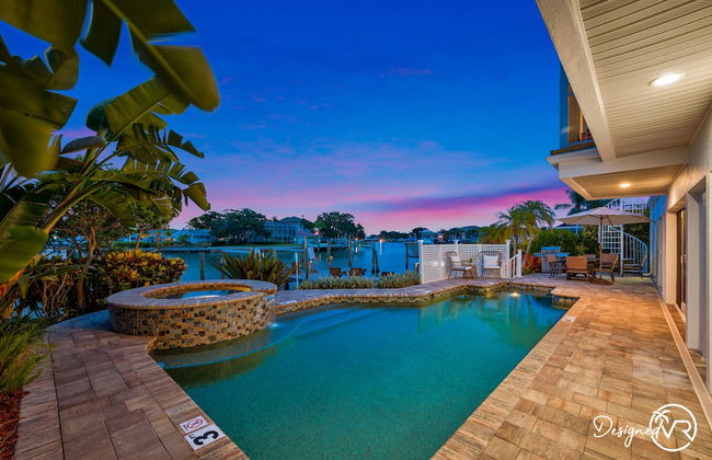 Chic 8BR with Heated Pool & Waterview - Photo 34