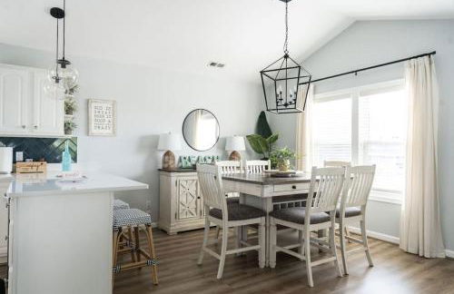 Somewhere On A Beach - 4 bedroom -Private Pool - Hot Tub - Fire Pit - Game Room - Horseshoe Pits - Walk to beach, Sound, arcade and go carts! - Foto 10