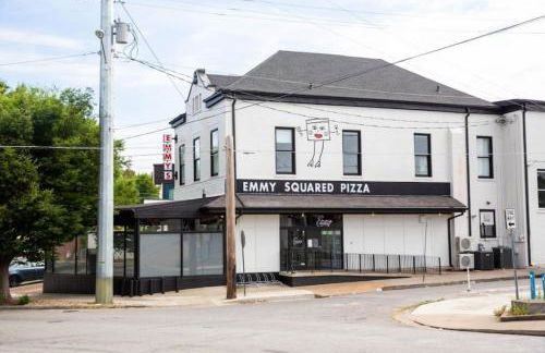 Chic East Nash Condo - Walk to Restaurants Bars and Music - Foto 49