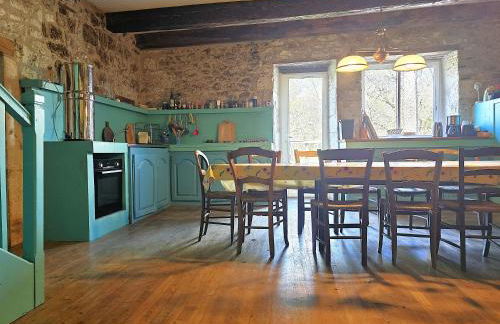 Magnifique ferme rénovée et sa piscine écologique - 15 personnes - 7 chambres - Foto 41