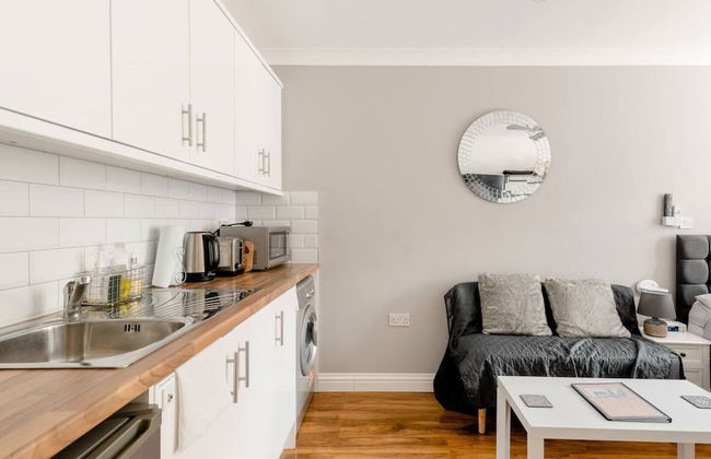 Private Self-contained Annex With Wifi & Parking - Foto 16