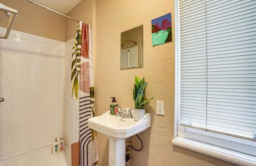 Serene Studio in SF Suburbs Quiet and Cat Friendly! - Foto 15