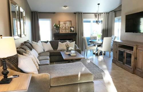 Beautiful Mountain Home - Photo 31