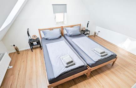 ALFA Stuttgart 3BR 5 Beds Netflix INET EBK Wasen Apartment nahe Daimler l Bathroom l Kitchen l WIFI & SmartTV l 3 Zimmer 5 Betten l Küche l Duschbad - Foto 2