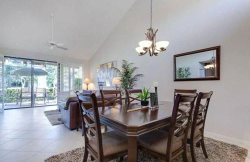 Private Country Club Condo on awesome golf course! - Foto 15