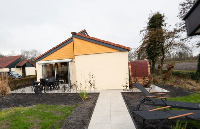 Wellness Bungalow With Whirlpool and Sauna - Foto 27