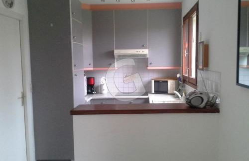 Maison 4 pers. en Forêt, Proche Plages et Activités, Saint-Vincent-sur-Jard - FR-1-194-394 - Foto 2