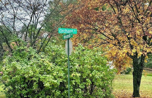 3BDR Home by Torch Lake Sandbar 11931 - Foto 40