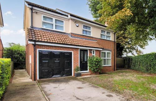 Askham House - Photo 1