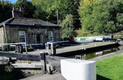 Lock Keepers Cottage at Salterhebble - Foto 7