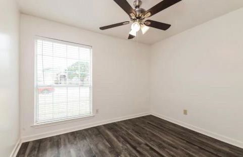 The Perfect Blend of Comfort and Style - Foto 6