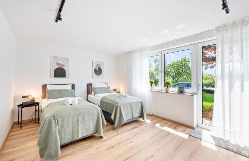 Neu mit Terrasse! 2BR 4Beds- schönste Aussicht - frisch saniert- barrierefreie! -Mozart ZWEI - Bietigheim - Foto 3