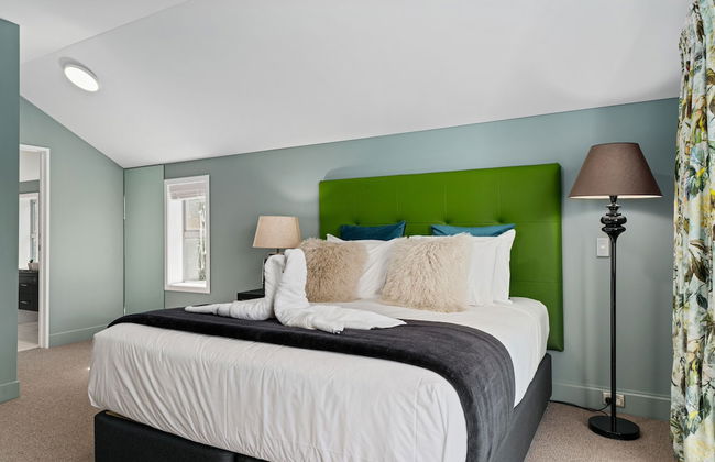 LAKE FRONT 3-BEDROOM APARTMENT WITH LAKE ACCESS - Foto 4