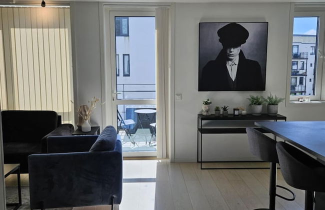 Free Parking Space, Balcony, Prime Location - Foto 4