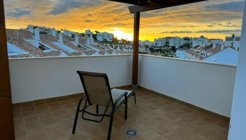 Casa Topacio, 3 bedrooms and 3 bathrooms in quiet street - Photo 2