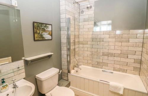 Wetton Barns Holiday Cottages - Foto 42