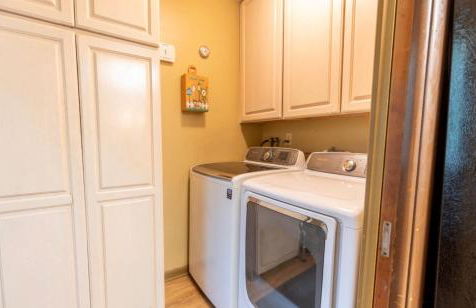 Lakehouse with Boats, MiniGolf, Sauna, HotTub, Swings and Playground! - Foto 45