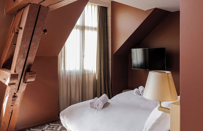 Hôtel Cloître - Entrée autonome, réception en ligne - Encore Mieux - Foto 13