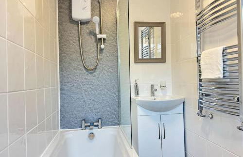 TV in Every Room Free Parking - Foto 15