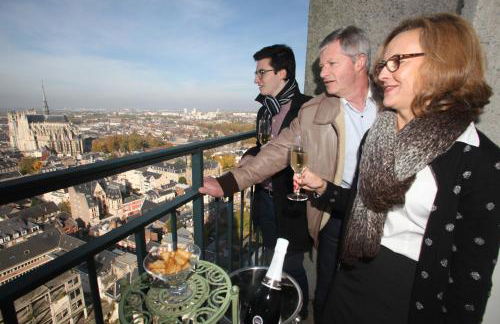 Le 360 TOUR PERRET 19eme PANORAMA 4 ETOILES - Foto 55